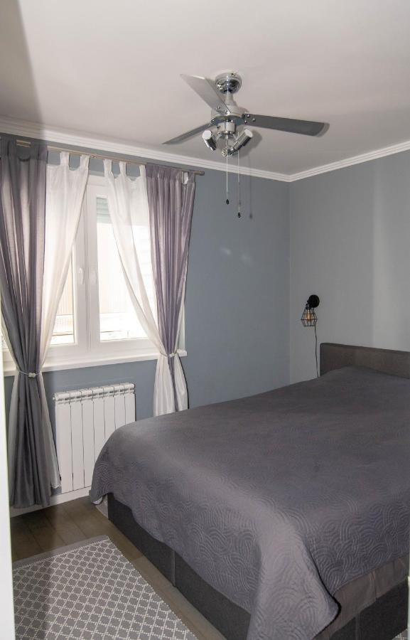 Athena Apartman Lukavica Eksteriør billede